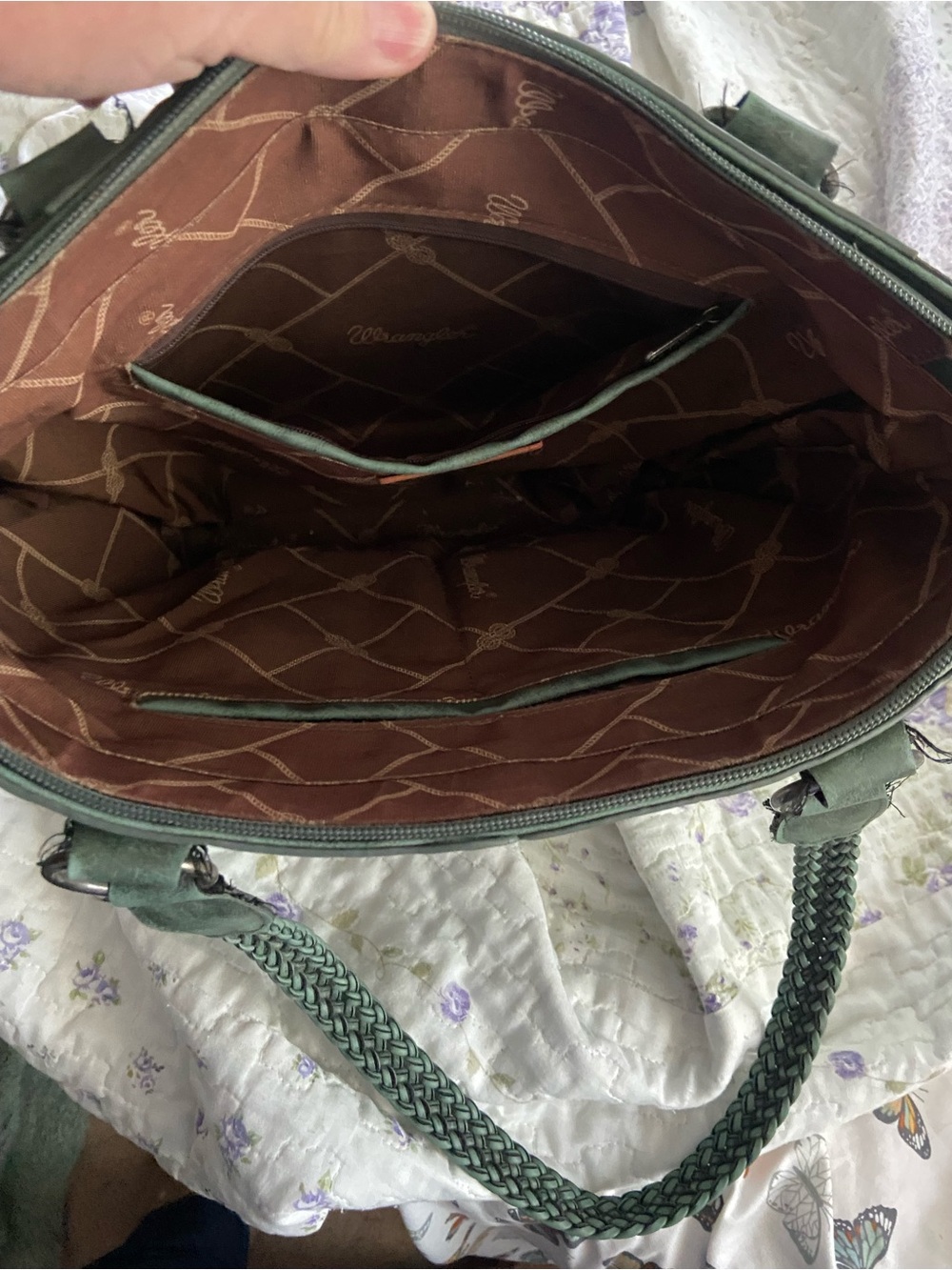 Wrangler Forest Green Faux Leather Tote with Front & Back Pockets - Picture 5 of 6